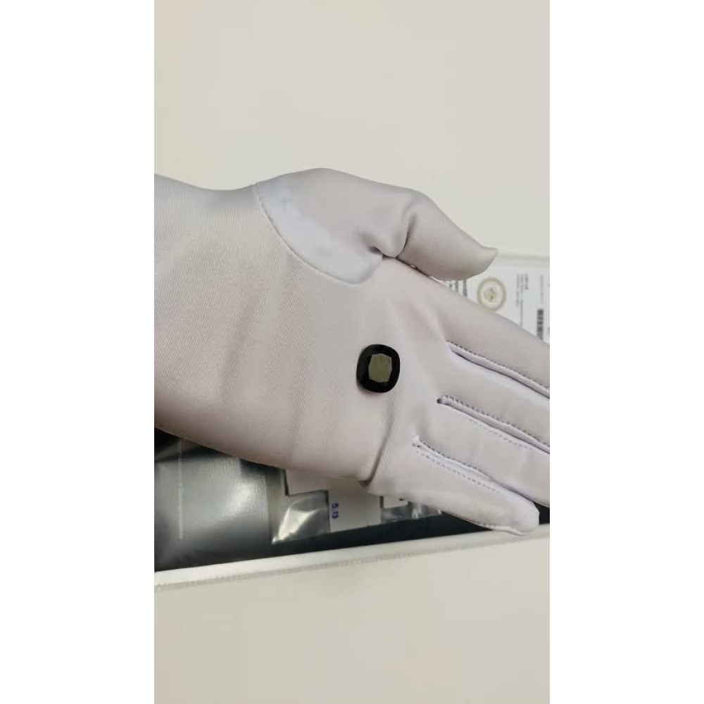 Đá Carbon Vô Định Hình Tự Nhiên 5.13 Carats