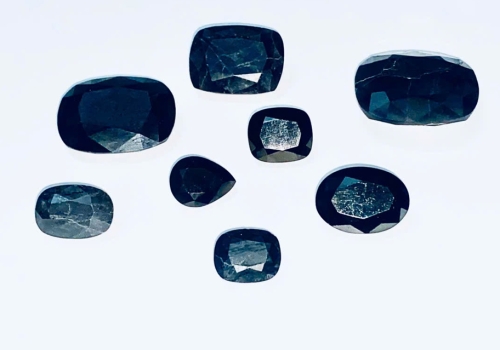 Đá Carbon Vô Định Hình Tự Nhiên 7.25 carats